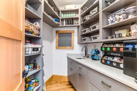 175 Akwa Vista Laconia NH 03246