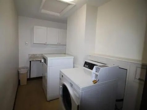 73 East Broadway Street Derry NH 03038