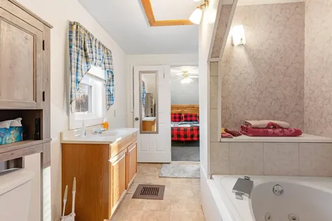 553 Lancaster Road Northumberland NH 03582