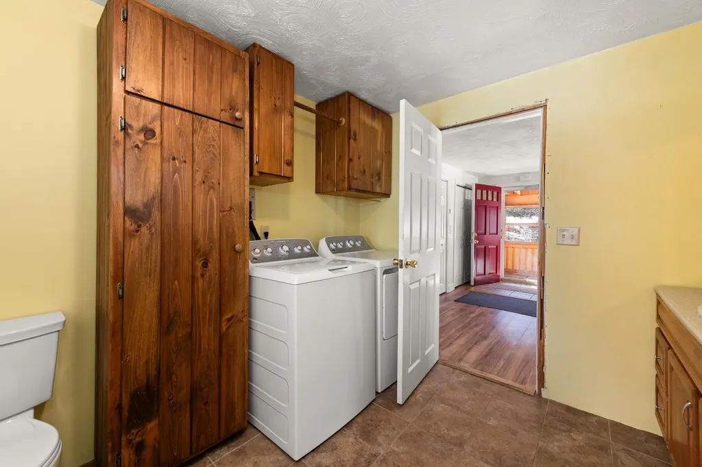 45 Fourth Street Bristol NH 03222