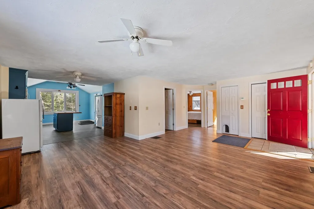 45 Fourth Street Bristol NH 03222