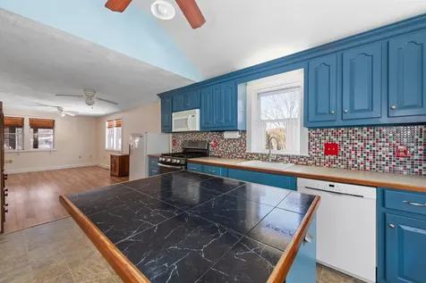 45 Fourth Street Bristol NH 03222