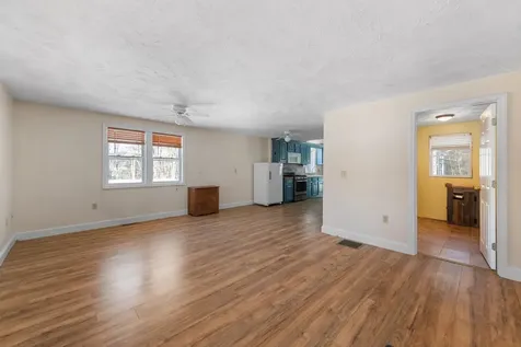 45 Fourth Street Bristol NH 03222