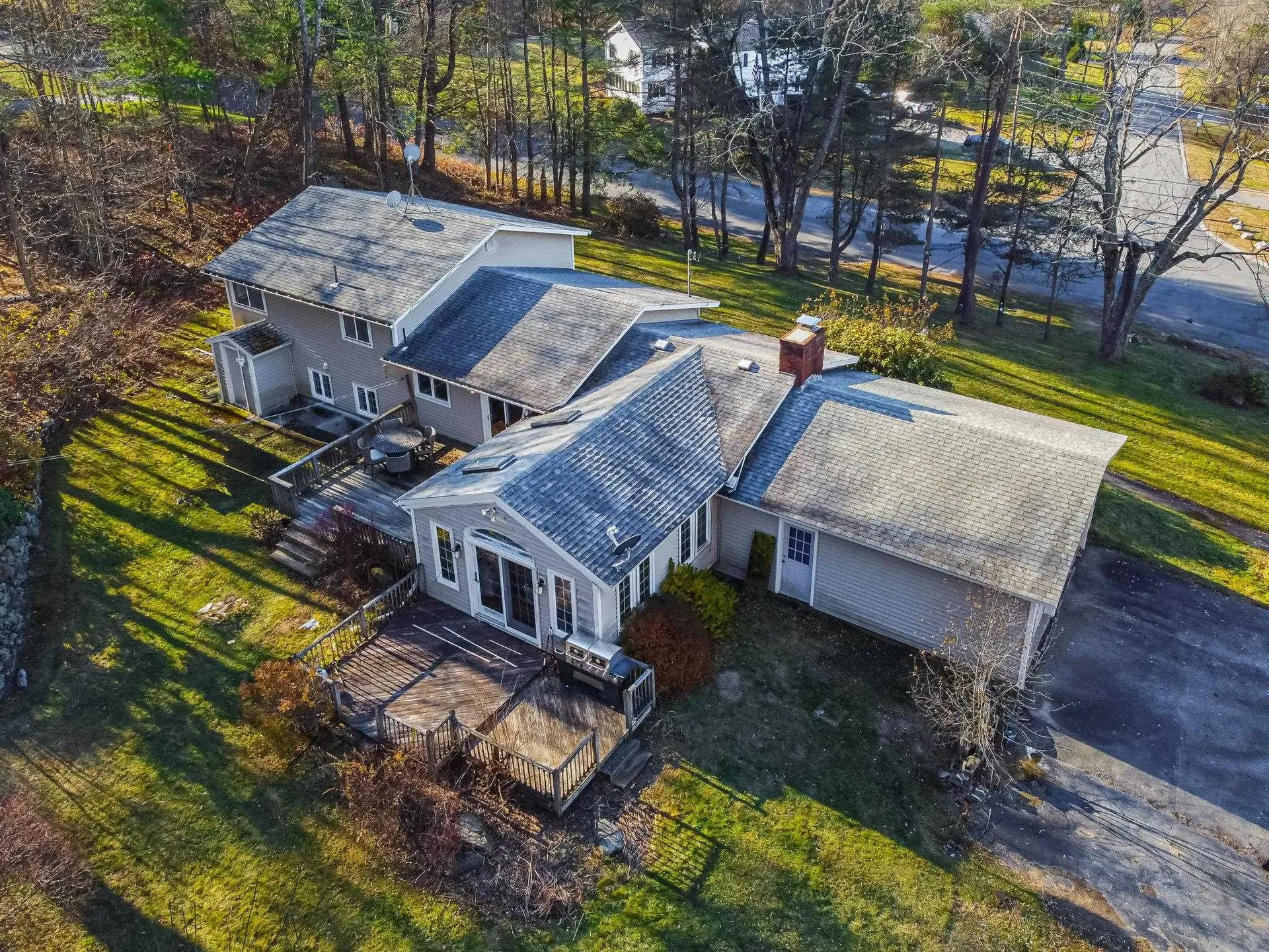 11 Wellesley Drive Pelham NH 03076