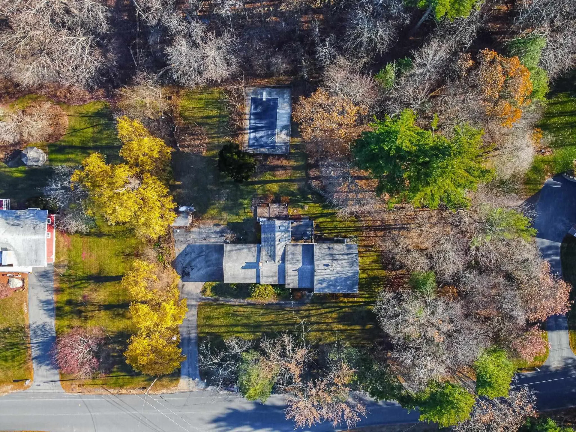 11 Wellesley Drive Pelham NH 03076