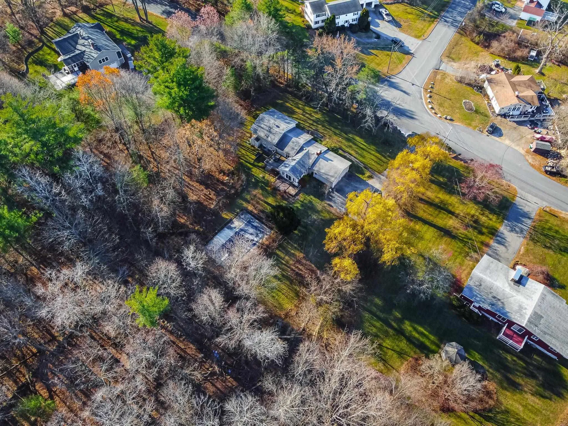 11 Wellesley Drive Pelham NH 03076