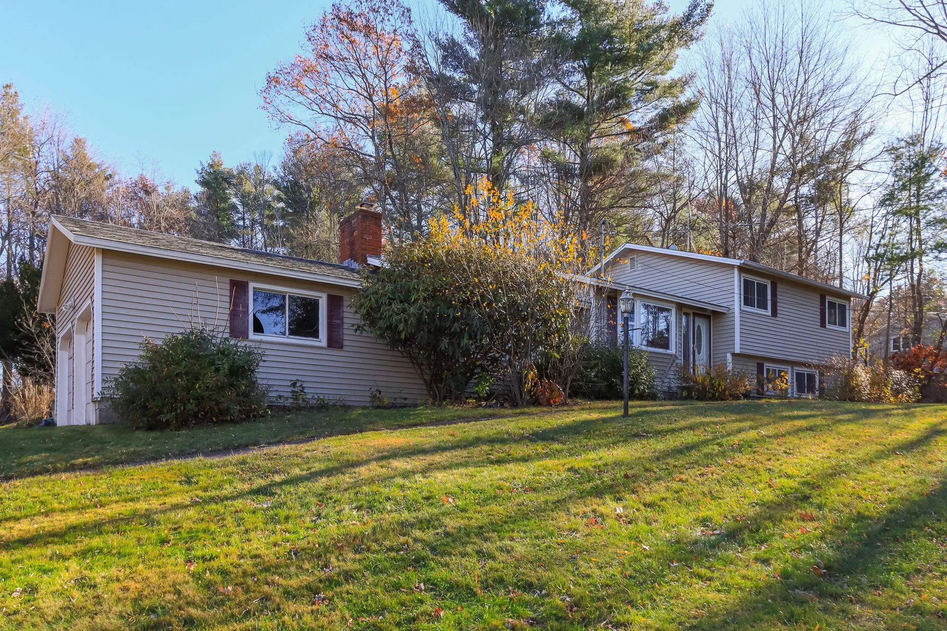11 Wellesley Drive Pelham NH 03076
