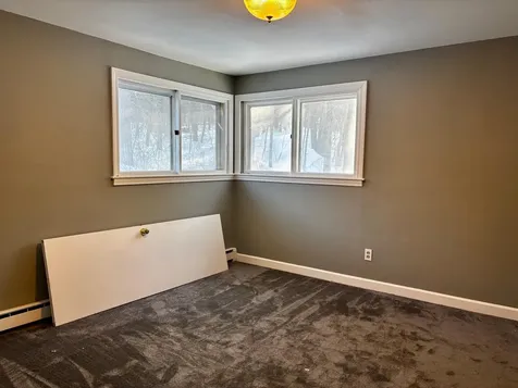 11 Wellesley Drive Pelham NH 03076