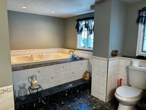 11 Wellesley Drive Pelham NH 03076