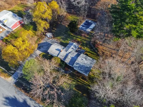 11 Wellesley Drive Pelham NH 03076