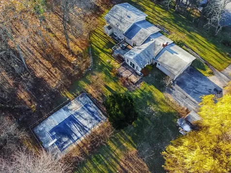 11 Wellesley Drive Pelham NH 03076