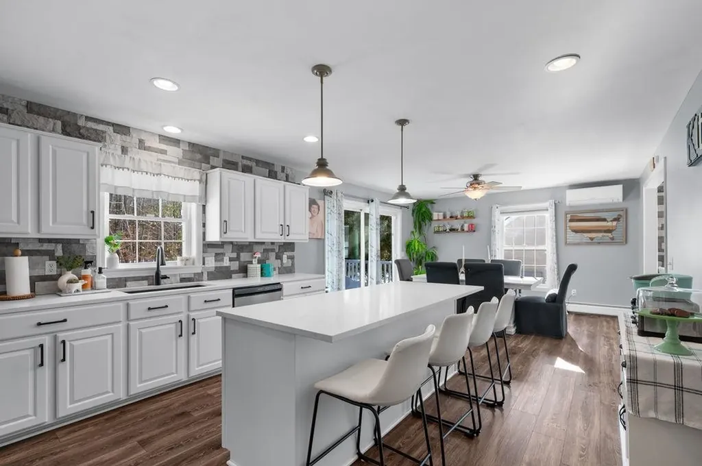 6 Alder Creek Lane Rochester NH 03867