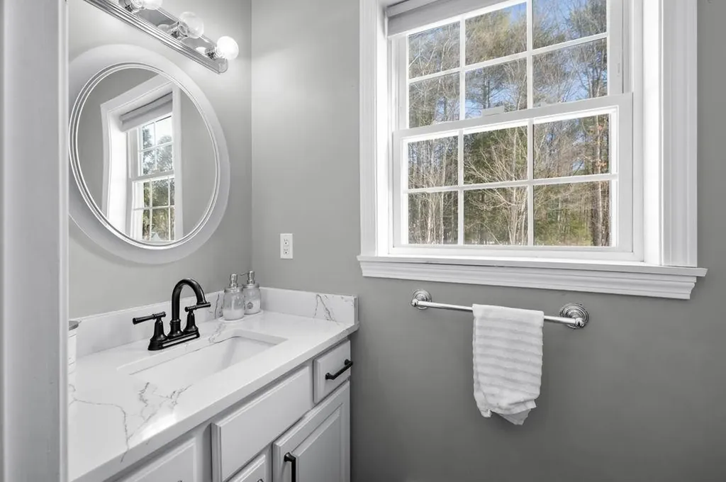 6 Alder Creek Lane Rochester NH 03867