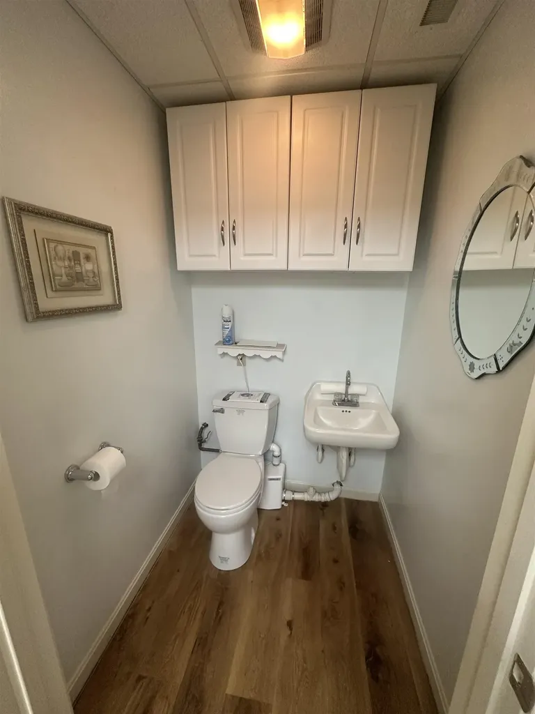 579 Daniel Webster Highway Merrimack NH 03054