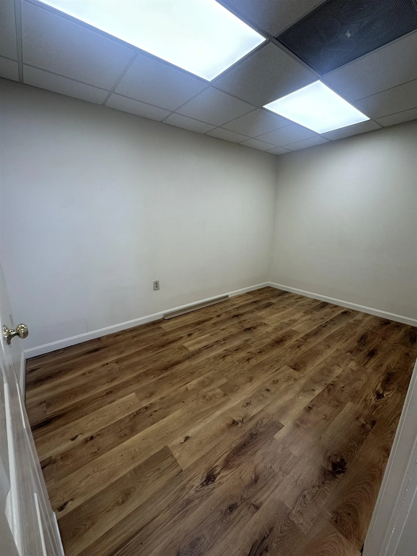 579 Daniel Webster Highway Merrimack NH 03054