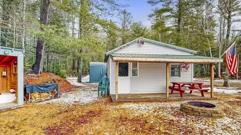 15 Hamlin Loop Bingham ME 04942