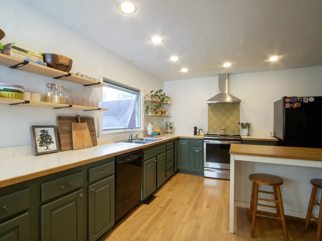 36 Booth Street Burlington VT 05401