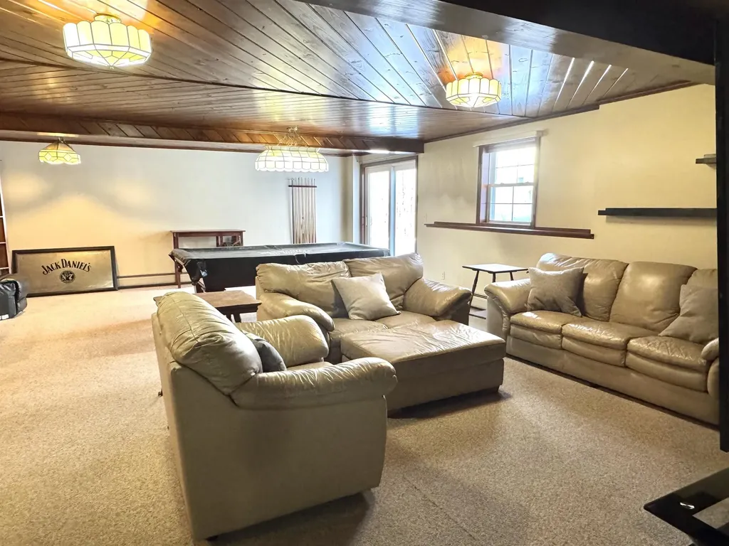 866 Ridge Hill Drive Derby VT 05829