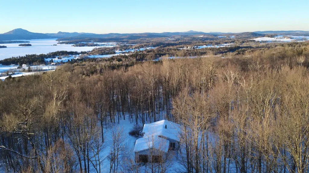 866 Ridge Hill Drive Derby VT 05829