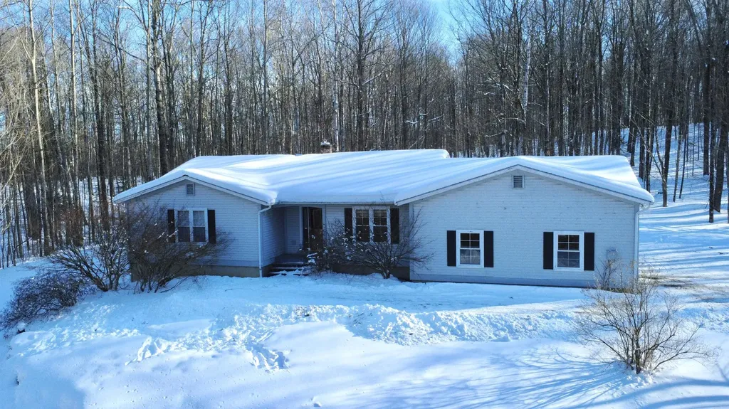 866 Ridge Hill Drive Derby VT 05829