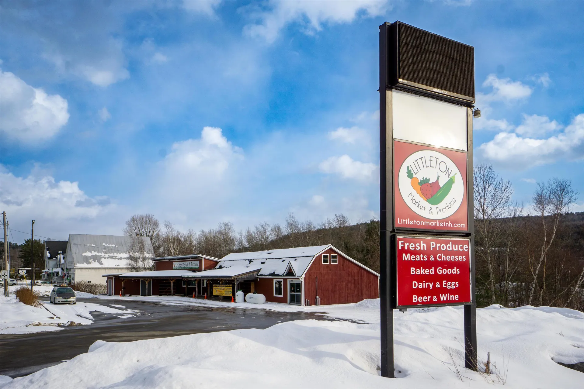 387 Meadow Street Littleton NH 03561