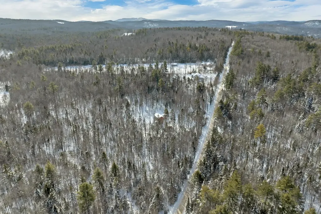 682 Philbrick Hill Road Springfield NH 03284