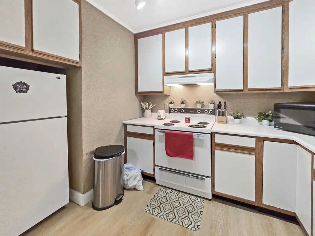 37 Killington Avenue Rutland City VT 05701