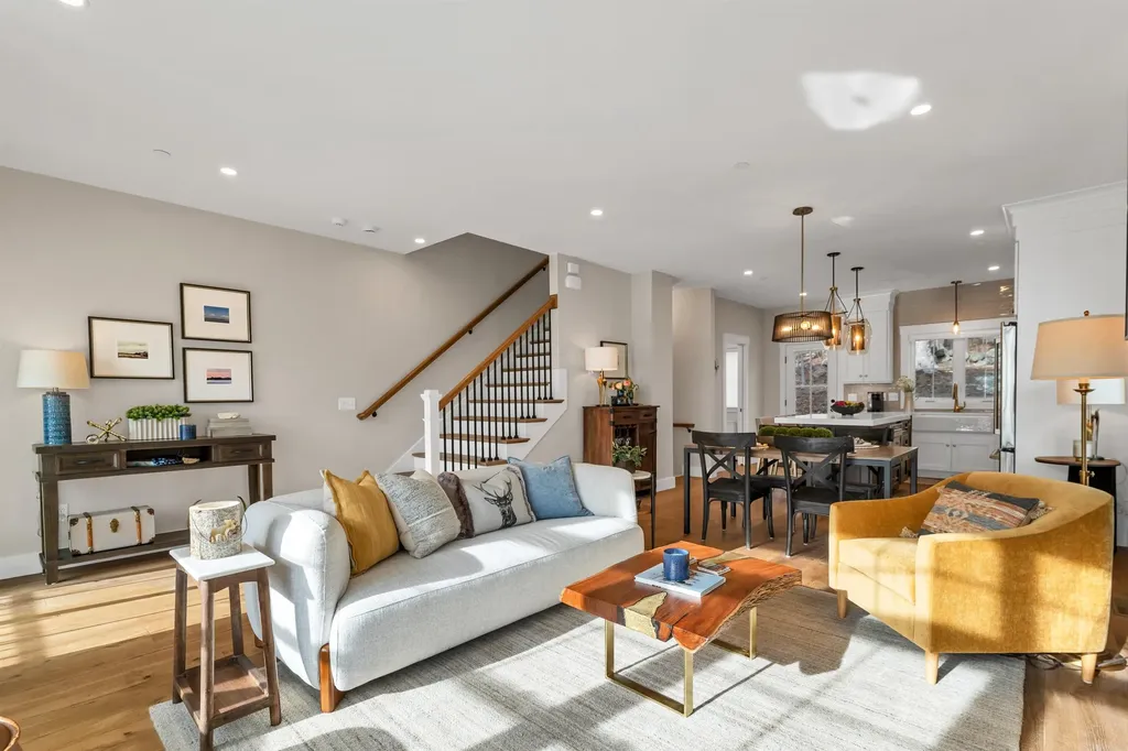 60 White Oaks Road Laconia NH 03246