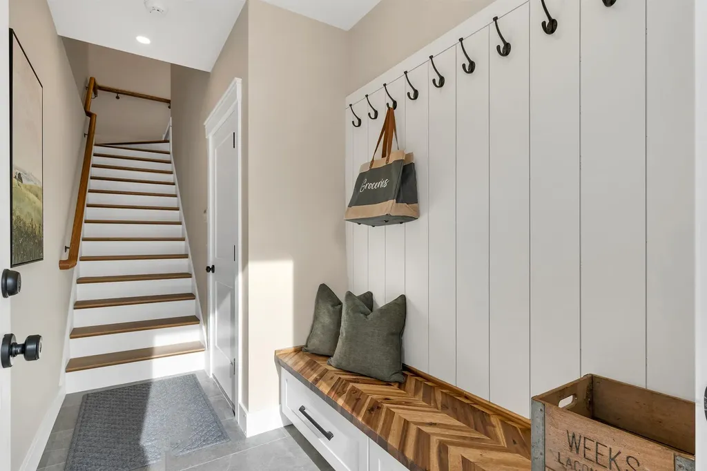 60 White Oaks Road Laconia NH 03246