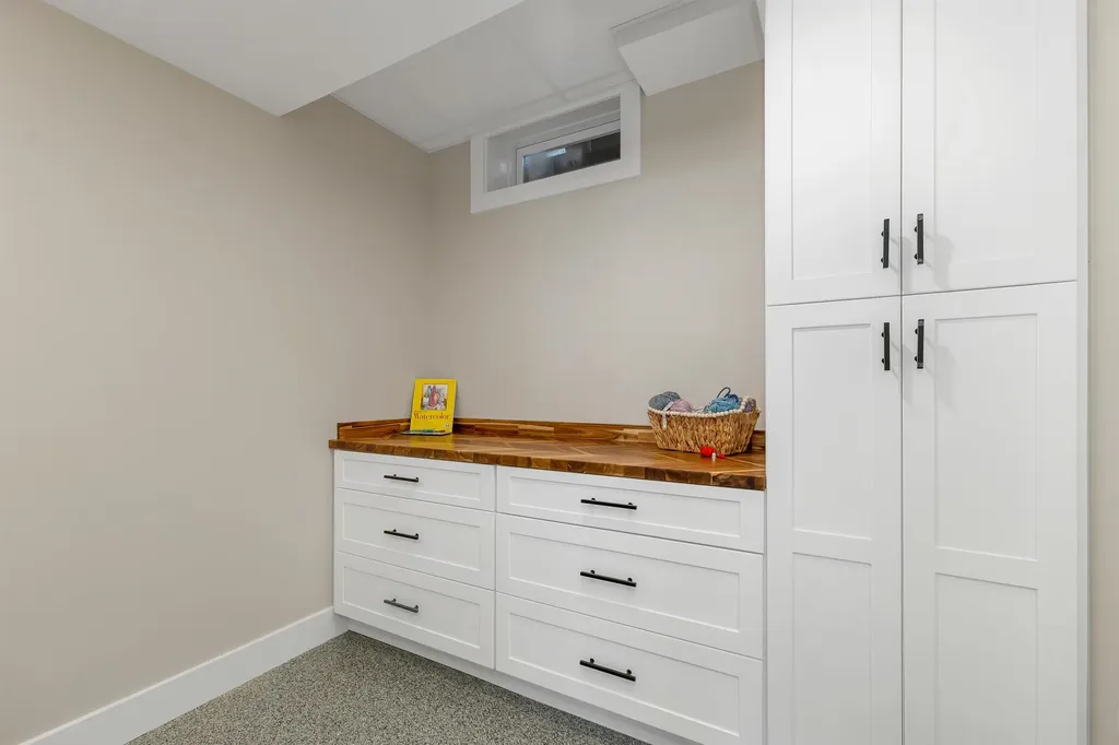 60 White Oaks Road Laconia NH 03246