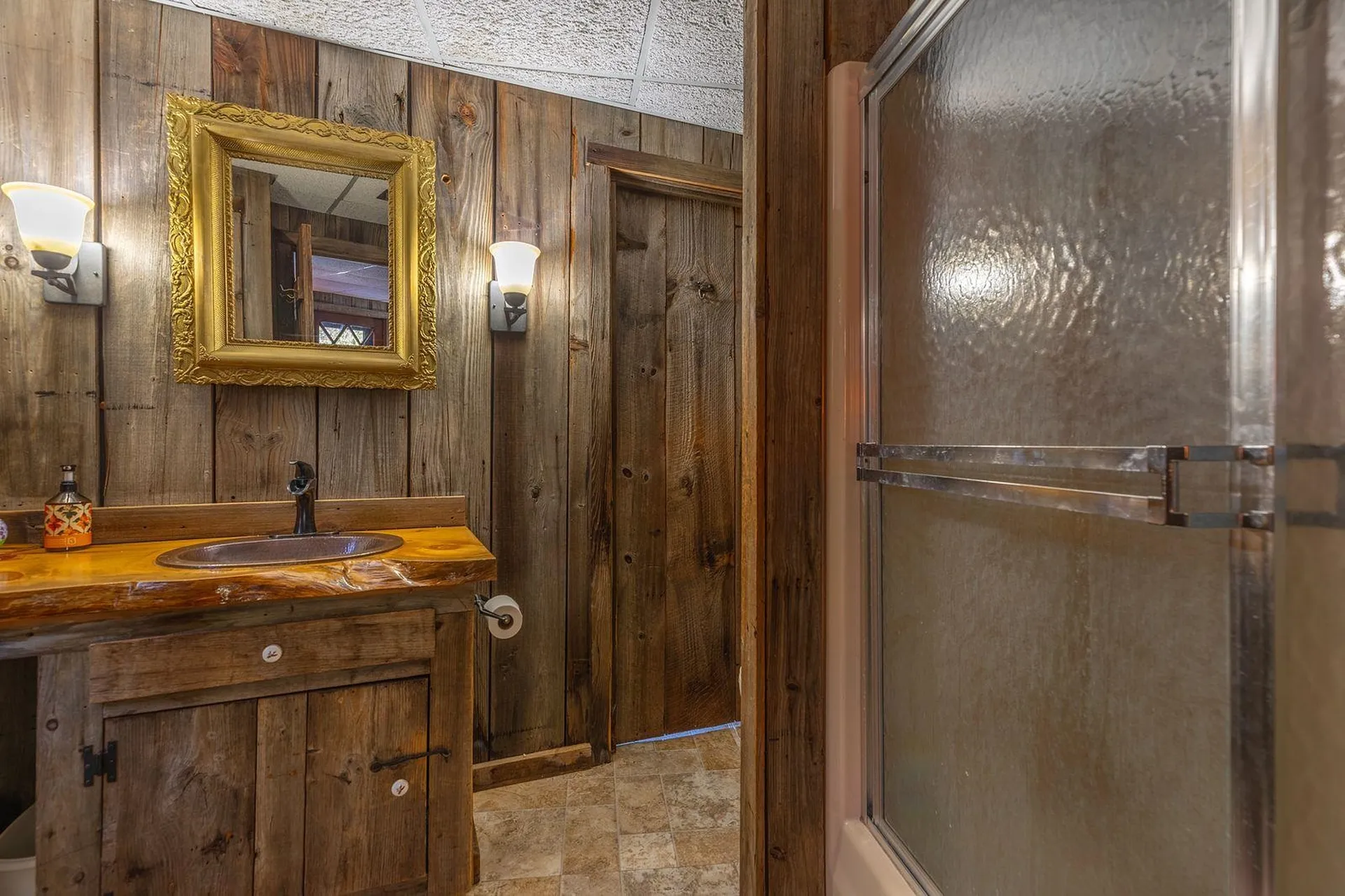 373 Vermont Route 11 Londonderry VT 05148