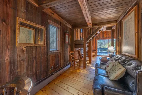 373 Vermont Route 11 Londonderry VT 05148