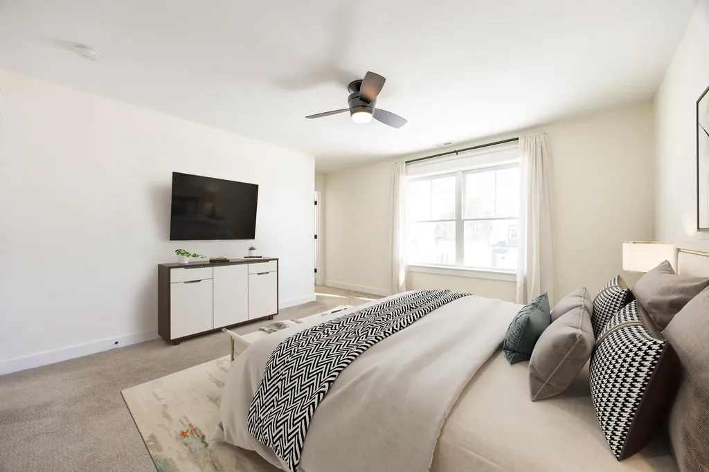 36 Eisenhower Drive Rochester NH 03867