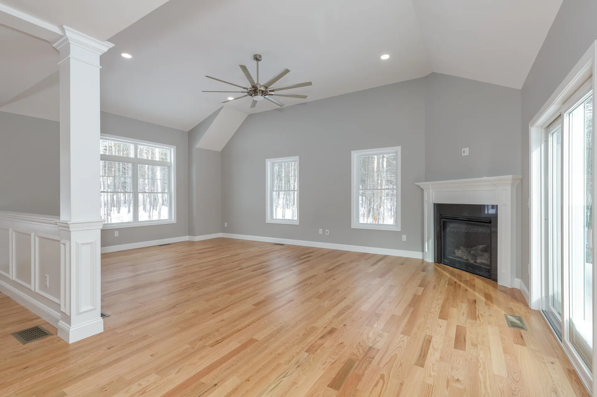 821 Cross Country Road Pembroke NH 03275