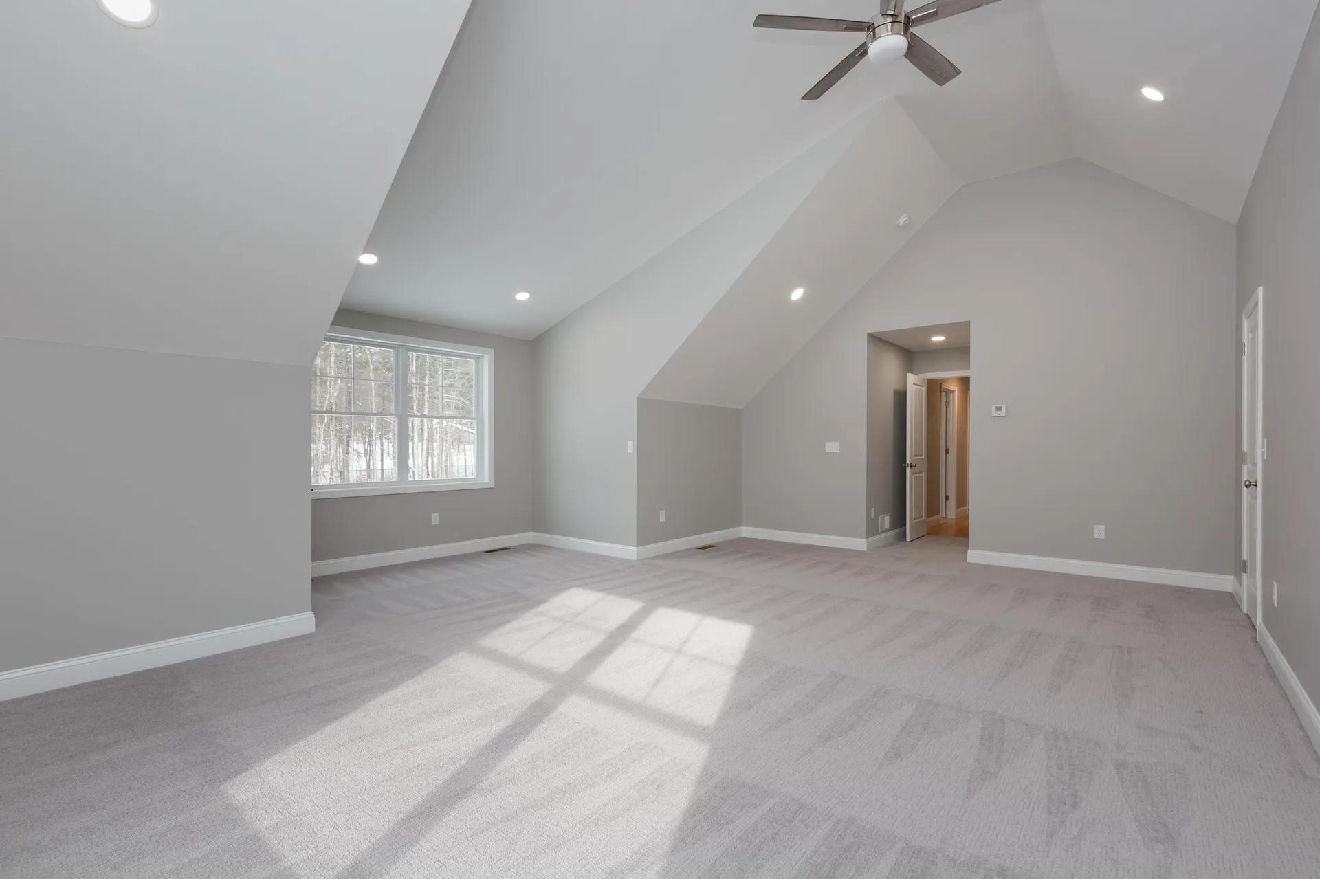 821 Cross Country Road Pembroke NH 03275