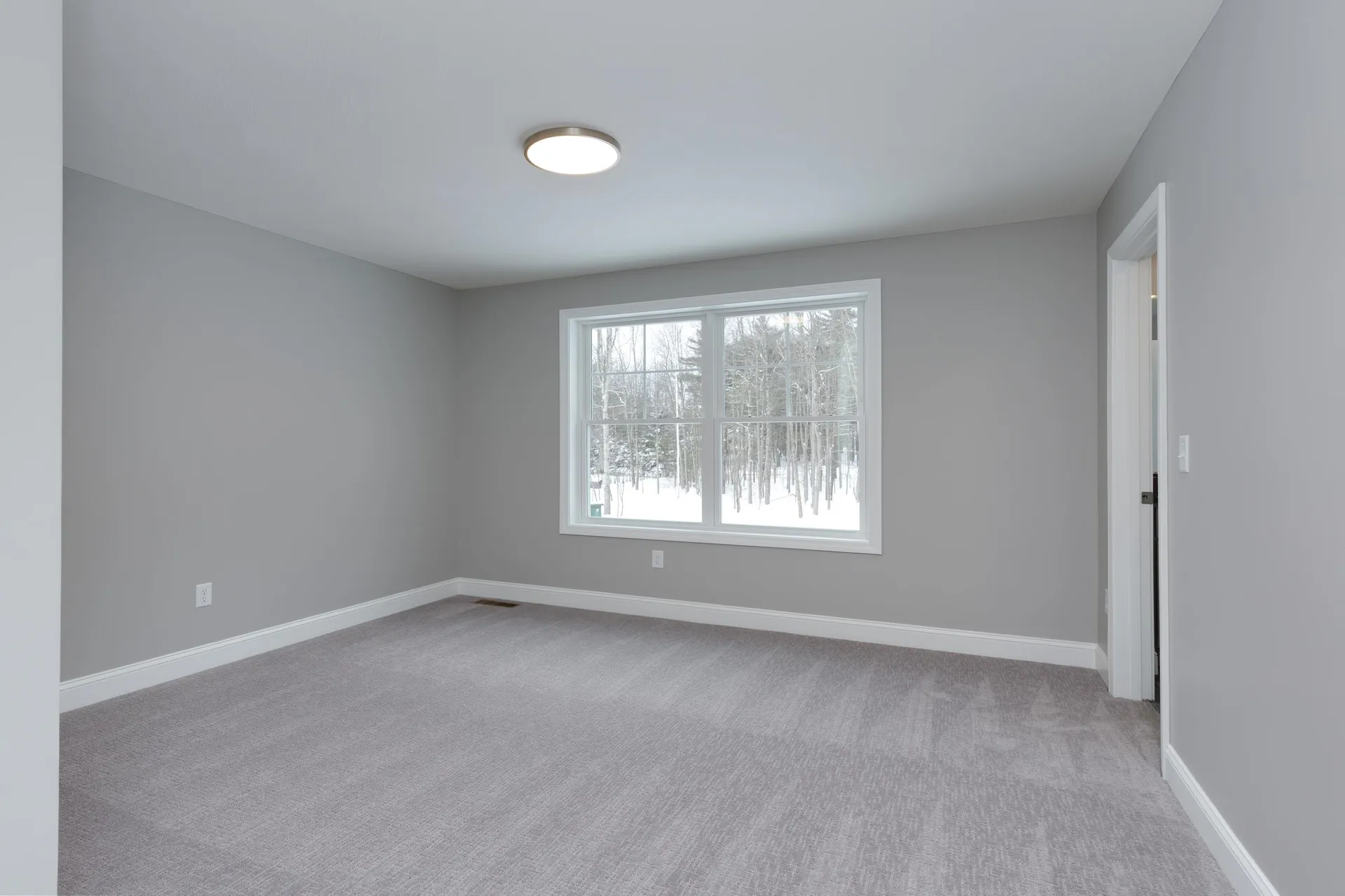 821 Cross Country Road Pembroke NH 03275