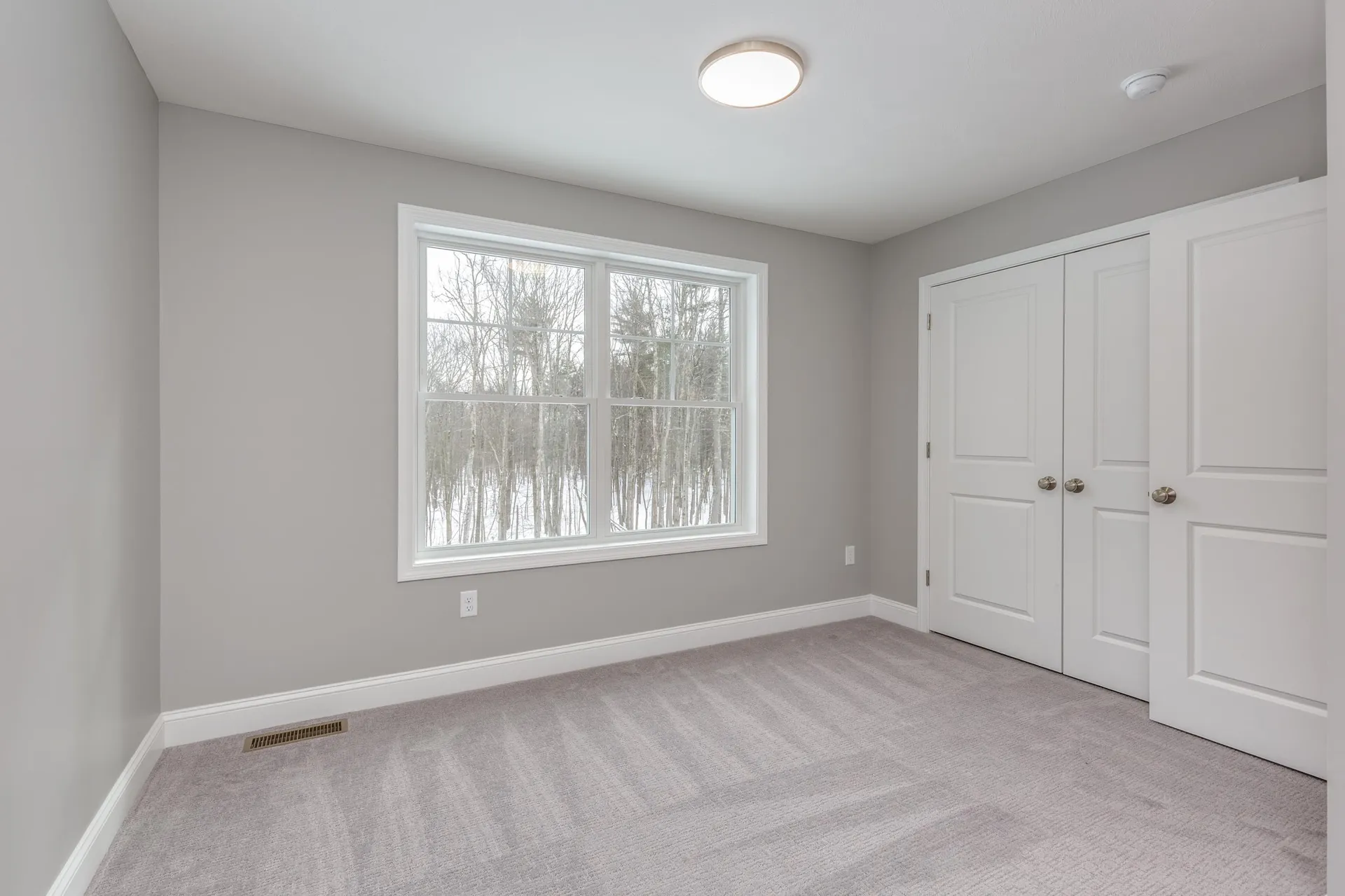 821 Cross Country Road Pembroke NH 03275