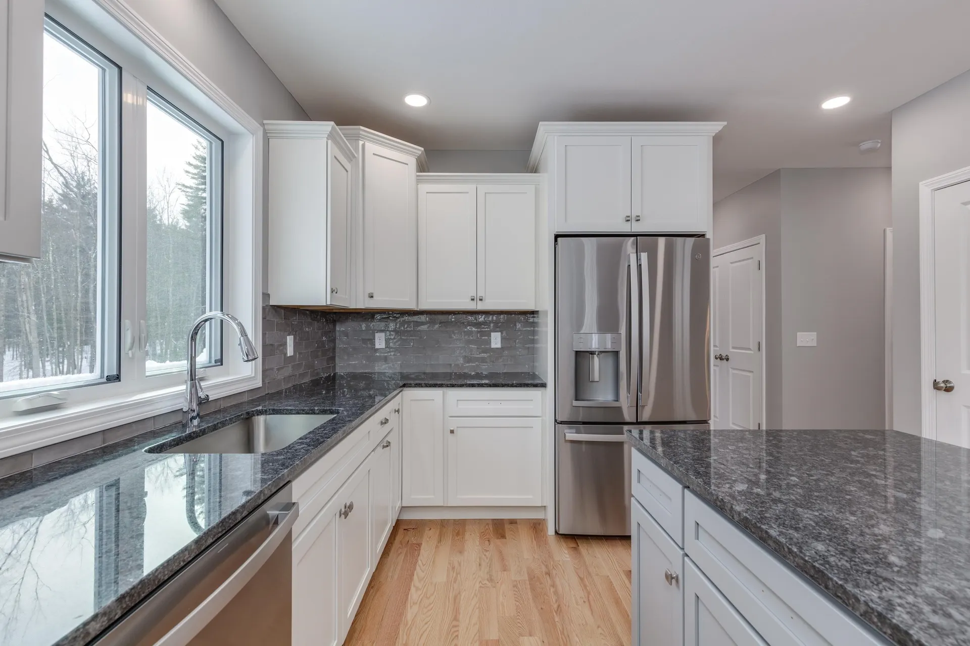 821 Cross Country Road Pembroke NH 03275