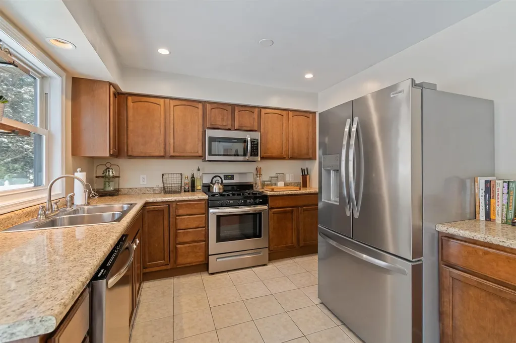 47 Birch Lane Milton VT 05468