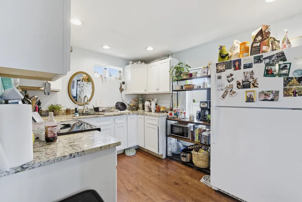 158 Court Street Laconia NH 03246