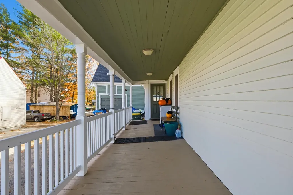 158 Court Street Laconia NH 03246