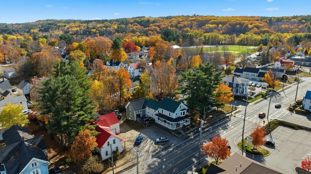 158 Court Street Laconia NH 03246