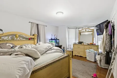 158 Court Street Laconia NH 03246