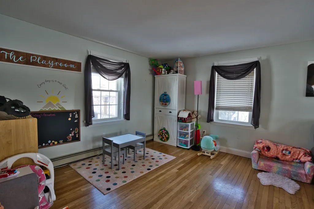 78 Lynwood Lane Manchester NH 03109