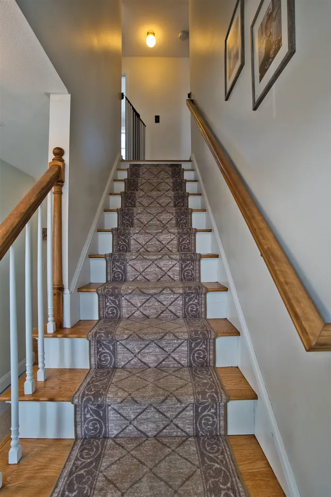 78 Lynwood Lane Manchester NH 03109