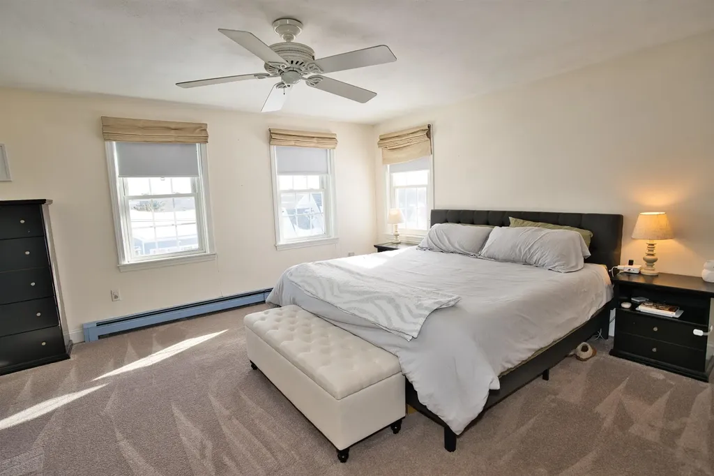 78 Lynwood Lane Manchester NH 03109