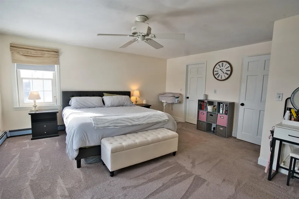 78 Lynwood Lane Manchester NH 03109