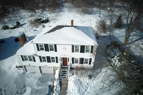 78 Lynwood Lane Manchester NH 03109