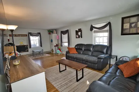 78 Lynwood Lane Manchester NH 03109