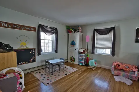 78 Lynwood Lane Manchester NH 03109